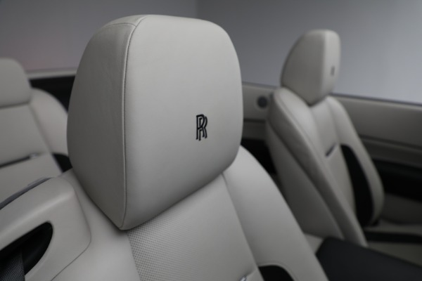 Used 2018 Rolls-Royce Dawn for sale $319,900 at Bugatti of Greenwich in Greenwich CT 06830 18