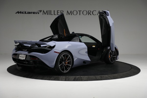 New 2022 McLaren 720S Spider for sale $425,080 at Bugatti of Greenwich in Greenwich CT 06830 18