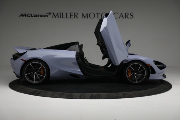 New 2022 McLaren 720S Spider for sale $425,080 at Bugatti of Greenwich in Greenwich CT 06830 19