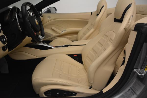 Used 2015 Ferrari California T for sale Sold at Bugatti of Greenwich in Greenwich CT 06830 26