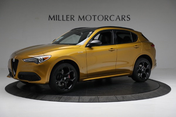 New 2022 Alfa Romeo Stelvio Veloce for sale $59,990 at Bugatti of Greenwich in Greenwich CT 06830 2