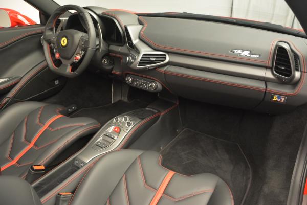 Used 2015 Ferrari 458 Spider for sale Sold at Bugatti of Greenwich in Greenwich CT 06830 28