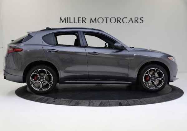 New 2022 Alfa Romeo Stelvio Ti for sale $56,405 at Bugatti of Greenwich in Greenwich CT 06830 10