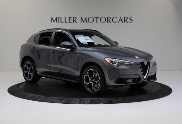 New 2022 Alfa Romeo Stelvio Ti for sale $56,405 at Bugatti of Greenwich in Greenwich CT 06830 11