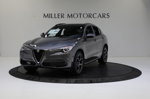 New 2022 Alfa Romeo Stelvio Ti for sale $56,405 at Bugatti of Greenwich in Greenwich CT 06830 1