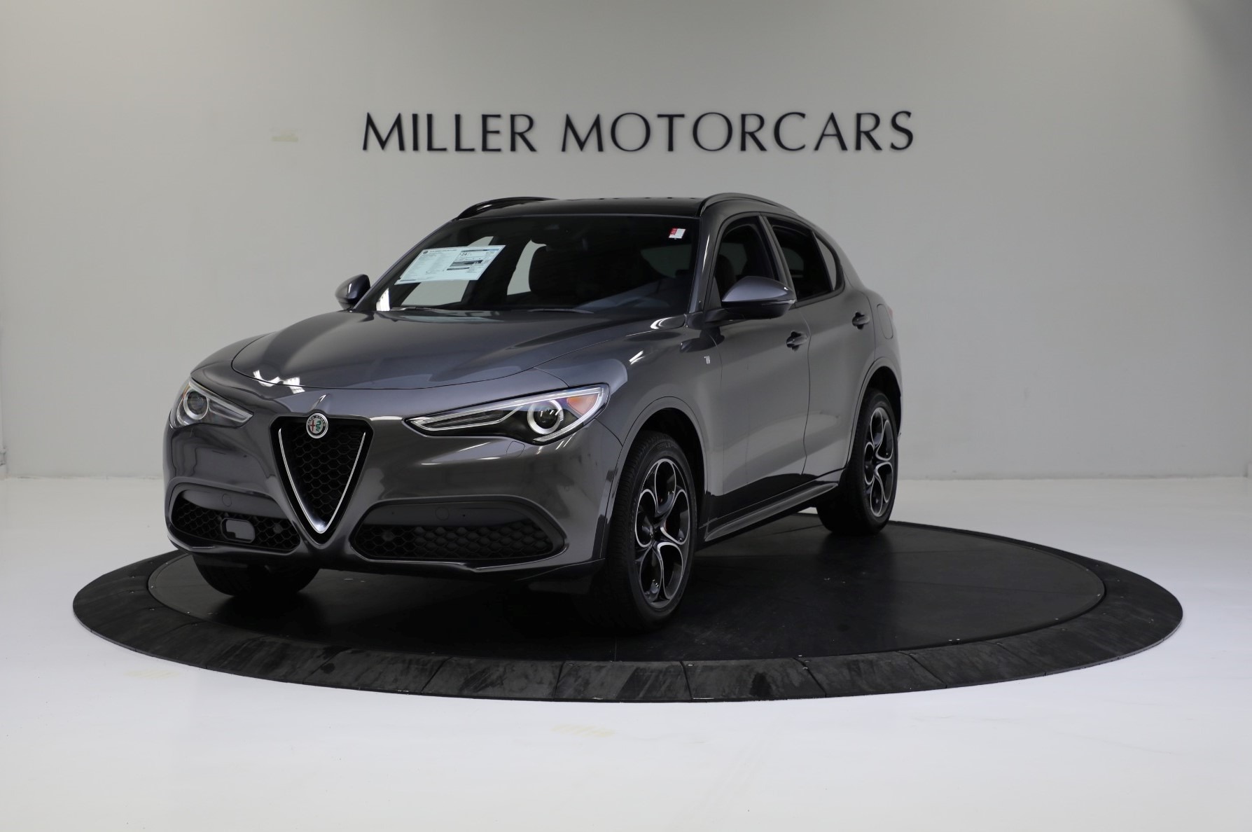 New 2022 Alfa Romeo Stelvio Ti for sale $56,405 at Bugatti of Greenwich in Greenwich CT 06830 1