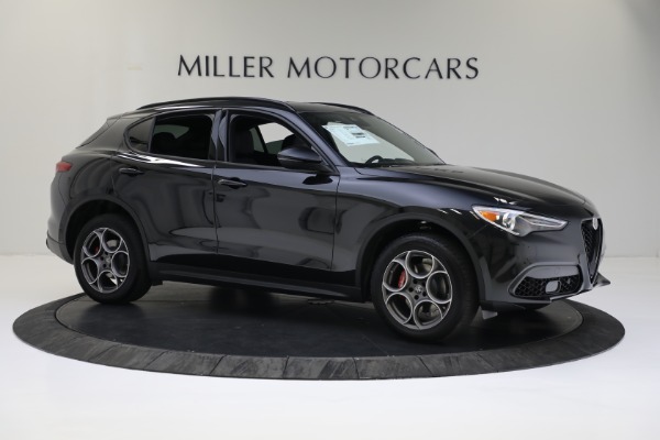 New 2022 Alfa Romeo Stelvio Sprint for sale Sold at Bugatti of Greenwich in Greenwich CT 06830 12