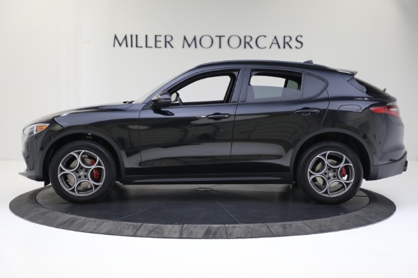 New 2022 Alfa Romeo Stelvio Sprint for sale Sold at Bugatti of Greenwich in Greenwich CT 06830 4