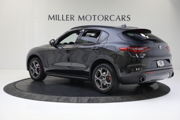 New 2022 Alfa Romeo Stelvio Sprint for sale Sold at Bugatti of Greenwich in Greenwich CT 06830 6