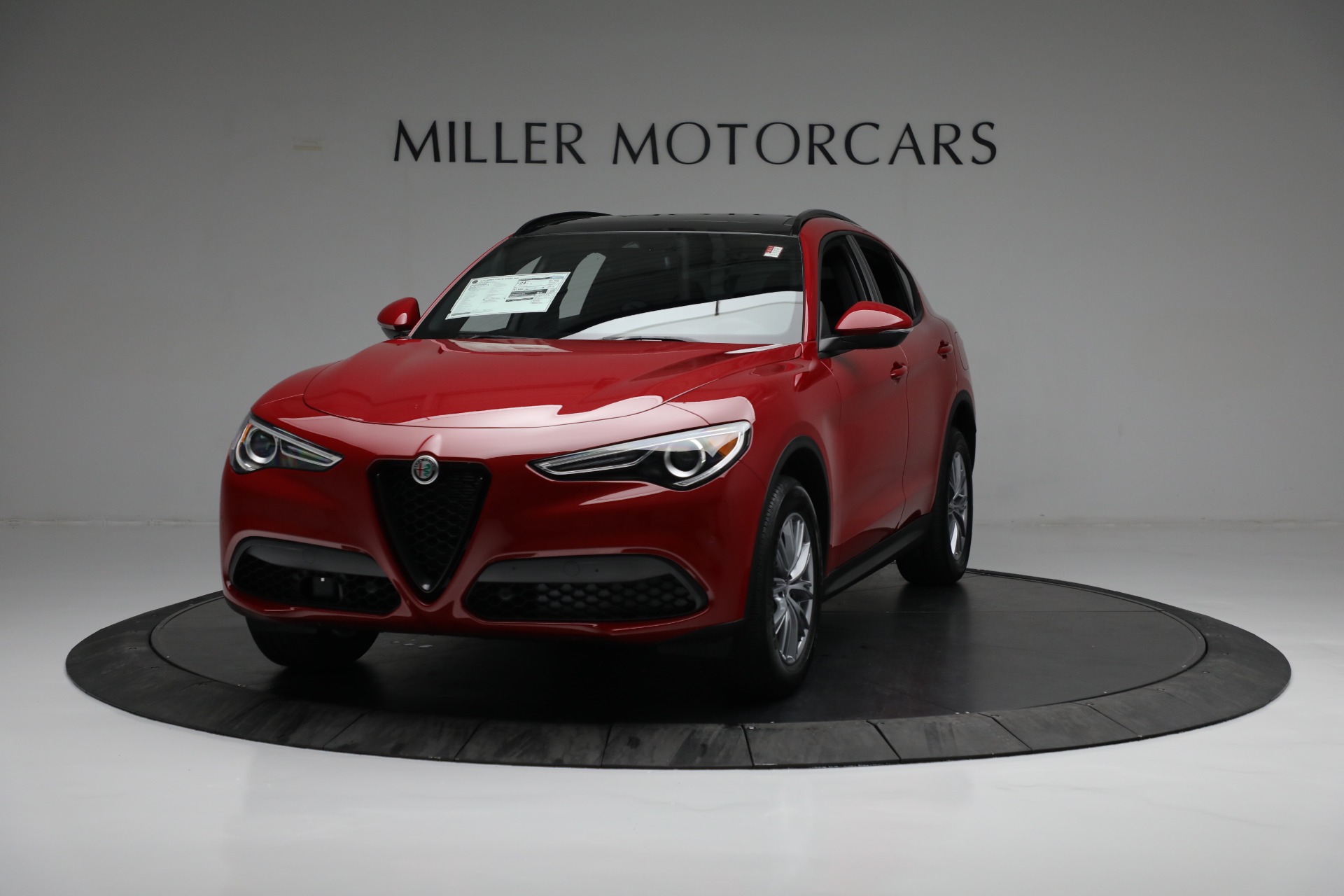 New 2022 Alfa Romeo Stelvio Sprint for sale Sold at Bugatti of Greenwich in Greenwich CT 06830 1