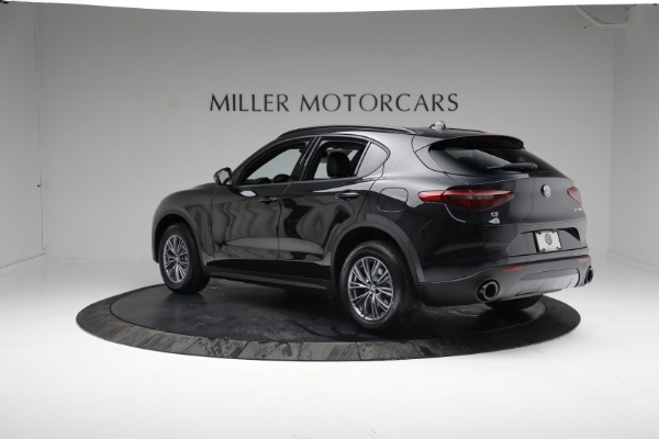 New 2022 Alfa Romeo Stelvio Sprint for sale Sold at Bugatti of Greenwich in Greenwich CT 06830 4