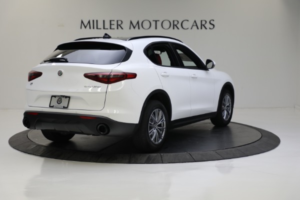 New 2022 Alfa Romeo Stelvio Sprint for sale Sold at Bugatti of Greenwich in Greenwich CT 06830 11