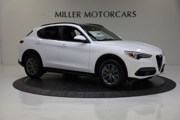 New 2022 Alfa Romeo Stelvio Sprint for sale Sold at Bugatti of Greenwich in Greenwich CT 06830 13