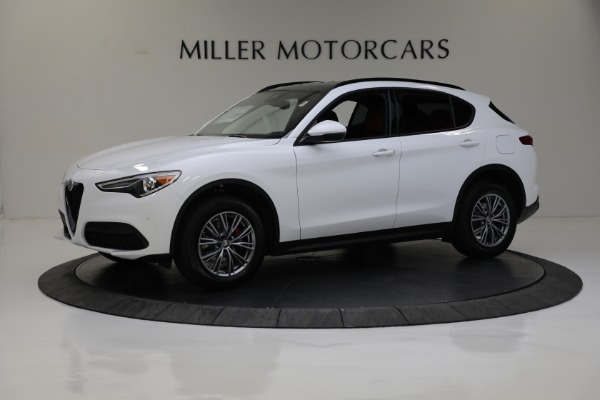 New 2022 Alfa Romeo Stelvio Sprint for sale Sold at Bugatti of Greenwich in Greenwich CT 06830 4