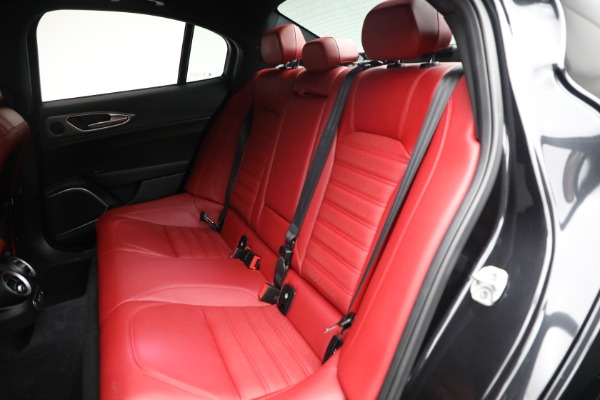 Used 2022 Alfa Romeo Giulia Veloce for sale Sold at Bugatti of Greenwich in Greenwich CT 06830 14