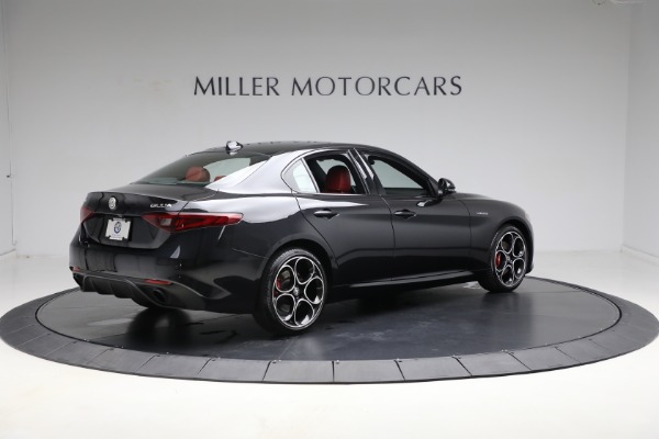 Used 2022 Alfa Romeo Giulia Veloce for sale Sold at Bugatti of Greenwich in Greenwich CT 06830 5