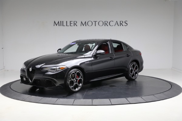 Used 2022 Alfa Romeo Giulia Veloce for sale Sold at Bugatti of Greenwich in Greenwich CT 06830 1