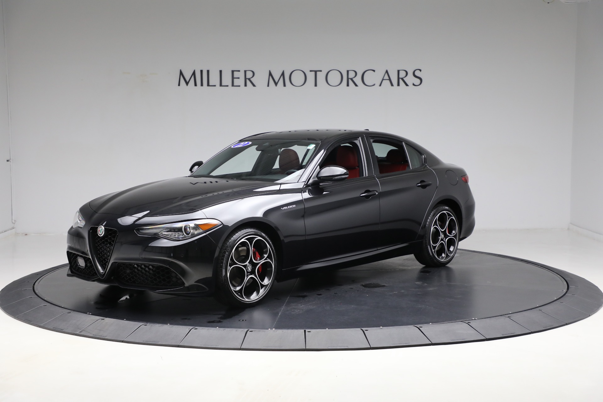 Used 2022 Alfa Romeo Giulia Veloce for sale Sold at Bugatti of Greenwich in Greenwich CT 06830 1