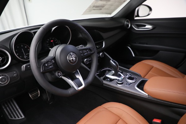 New 2022 Alfa Romeo Giulia Ti for sale Sold at Bugatti of Greenwich in Greenwich CT 06830 13