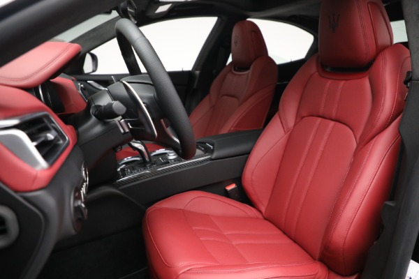 New 2022 Maserati Ghibli Modena Q4 for sale $103,255 at Bugatti of Greenwich in Greenwich CT 06830 15