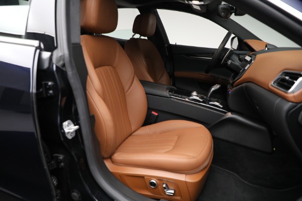 Used 2022 Maserati Ghibli Modena Q4 for sale Sold at Bugatti of Greenwich in Greenwich CT 06830 13