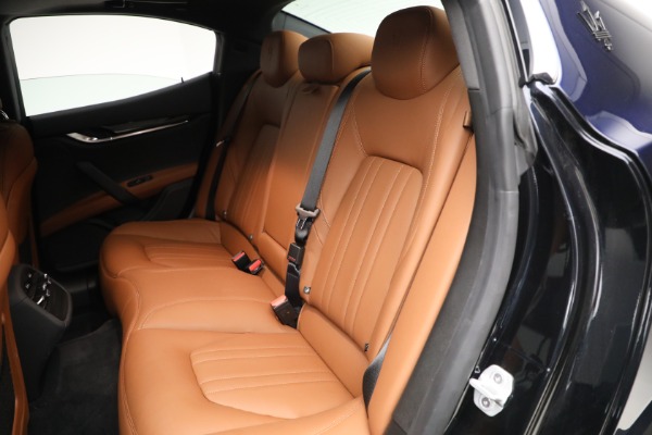 Used 2022 Maserati Ghibli Modena Q4 for sale Sold at Bugatti of Greenwich in Greenwich CT 06830 15