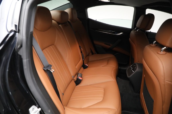Used 2022 Maserati Ghibli Modena Q4 for sale Sold at Bugatti of Greenwich in Greenwich CT 06830 17