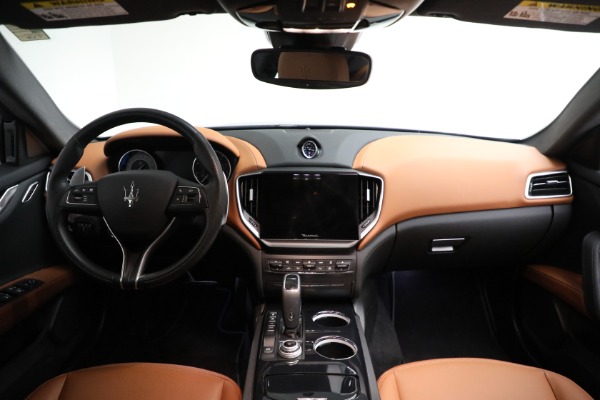 Used 2022 Maserati Ghibli Modena Q4 for sale Sold at Bugatti of Greenwich in Greenwich CT 06830 18
