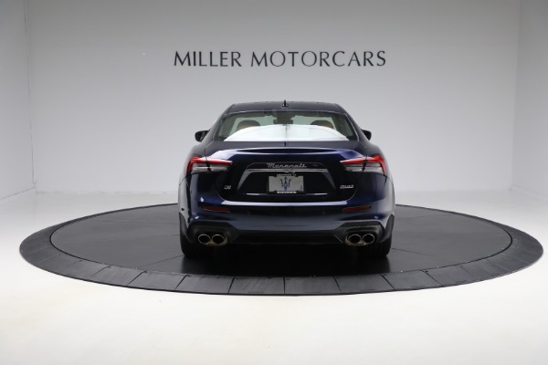Used 2022 Maserati Ghibli Modena Q4 for sale Sold at Bugatti of Greenwich in Greenwich CT 06830 4