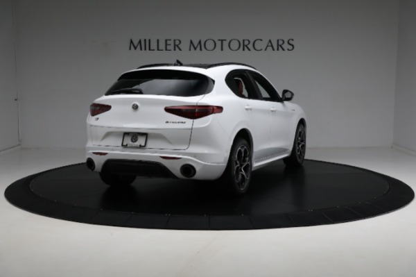 Used 2022 Alfa Romeo Stelvio Veloce for sale Sold at Bugatti of Greenwich in Greenwich CT 06830 15