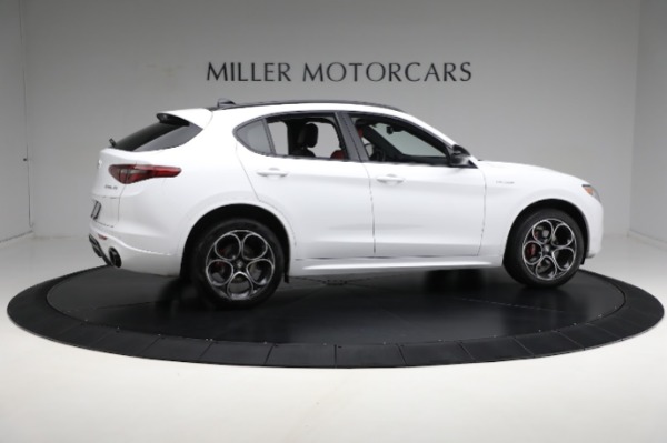 Used 2022 Alfa Romeo Stelvio Veloce for sale Sold at Bugatti of Greenwich in Greenwich CT 06830 18