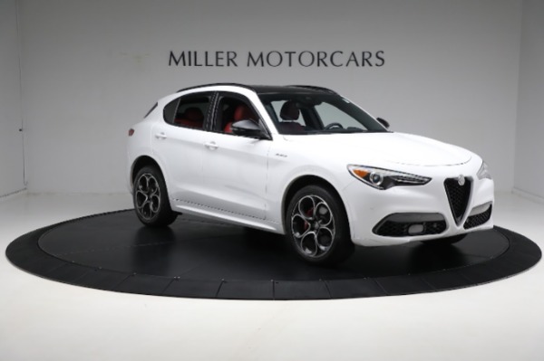 Used 2022 Alfa Romeo Stelvio Veloce for sale Sold at Bugatti of Greenwich in Greenwich CT 06830 23