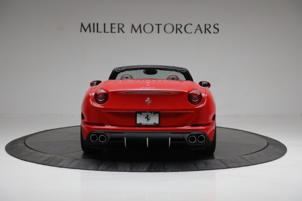 Used 2016 Ferrari California T for sale $179,900 at Bugatti of Greenwich in Greenwich CT 06830 6