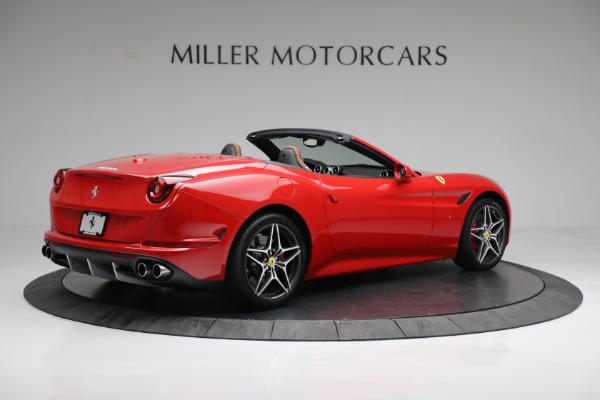 Used 2016 Ferrari California T for sale Sold at Bugatti of Greenwich in Greenwich CT 06830 8