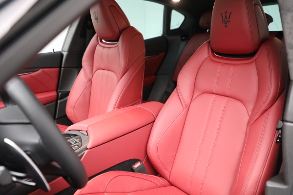 New 2022 Maserati Levante GT for sale $99,075 at Bugatti of Greenwich in Greenwich CT 06830 17