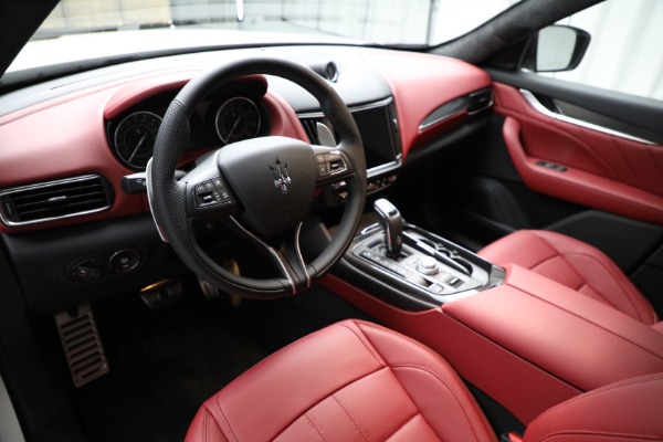 New 2022 Maserati Levante GT for sale $100,765 at Bugatti of Greenwich in Greenwich CT 06830 14
