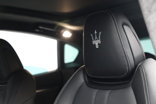New 2022 Maserati Levante GT for sale $100,365 at Bugatti of Greenwich in Greenwich CT 06830 16