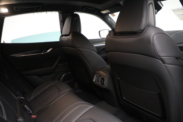 New 2022 Maserati Levante GT for sale $100,365 at Bugatti of Greenwich in Greenwich CT 06830 26