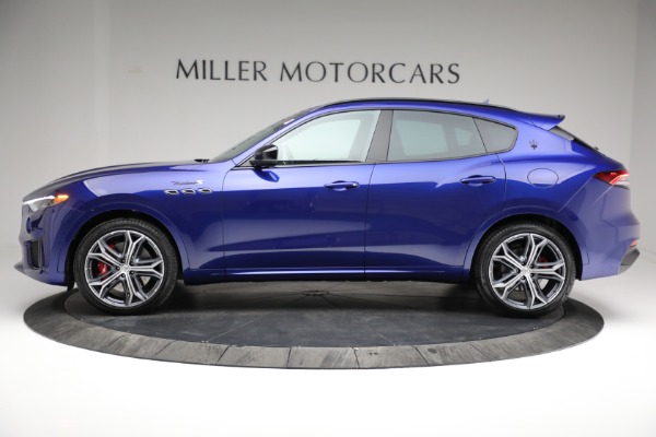 New 2022 Maserati Levante Modena S for sale Sold at Bugatti of Greenwich in Greenwich CT 06830 4