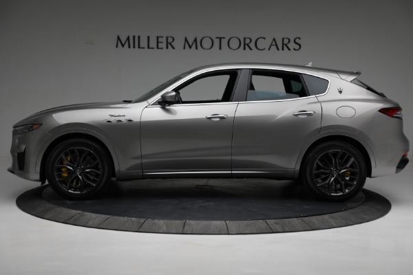 New 2022 Maserati Levante Modena for sale Sold at Bugatti of Greenwich in Greenwich CT 06830 3