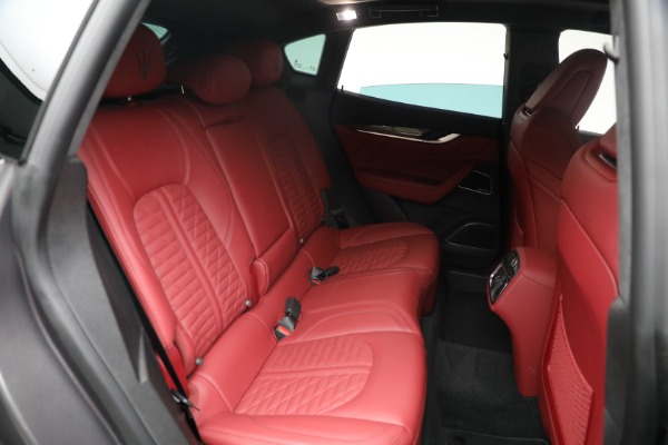 Used 2022 Maserati Levante Modena for sale Sold at Bugatti of Greenwich in Greenwich CT 06830 17