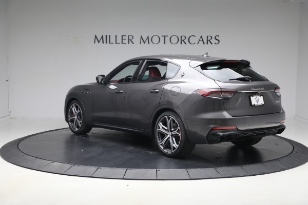 Used 2022 Maserati Levante Modena for sale Sold at Bugatti of Greenwich in Greenwich CT 06830 3