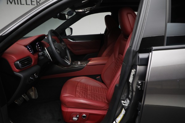 Used 2022 Maserati Levante Modena for sale Sold at Bugatti of Greenwich in Greenwich CT 06830 9
