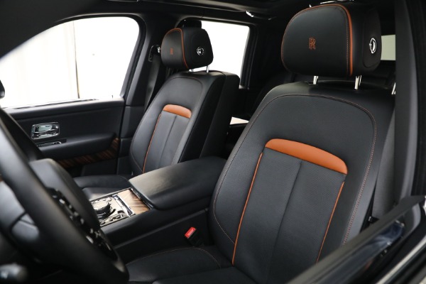 Used 2019 Rolls-Royce Cullinan for sale $399,900 at Bugatti of Greenwich in Greenwich CT 06830 17