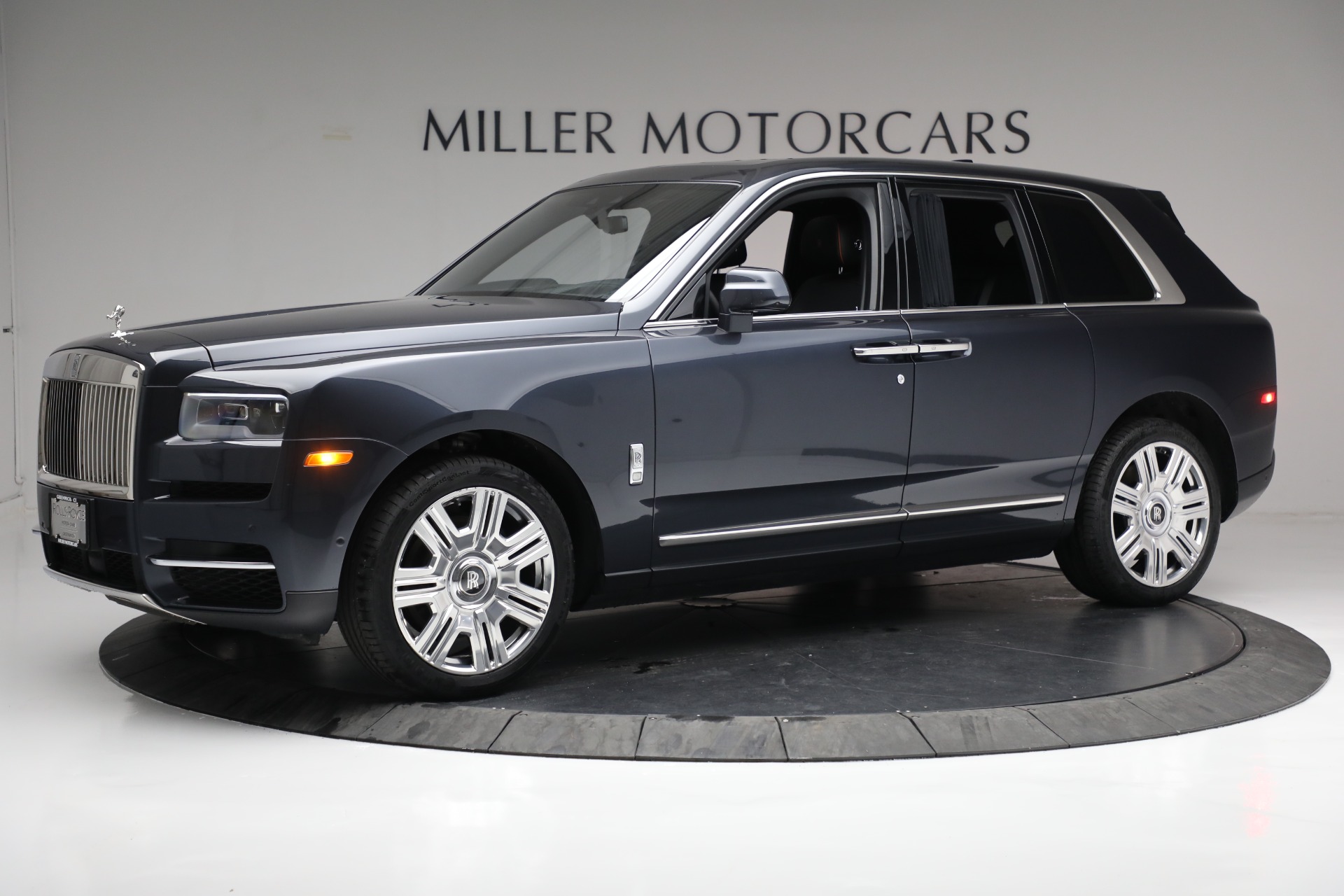 Used 2019 Rolls-Royce Cullinan for sale Sold at Bugatti of Greenwich in Greenwich CT 06830 1