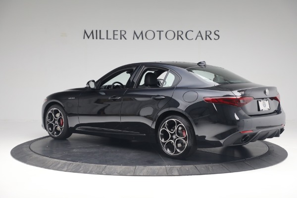 New 2022 Alfa Romeo Giulia Veloce for sale Sold at Bugatti of Greenwich in Greenwich CT 06830 4