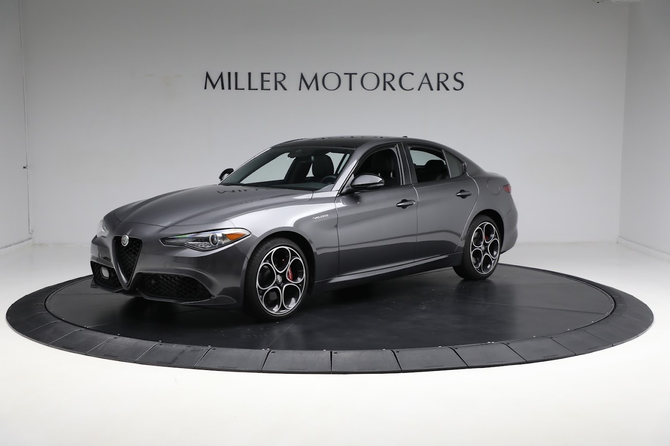 Used 2022 Alfa Romeo Giulia Veloce for sale Sold at Bugatti of Greenwich in Greenwich CT 06830 1
