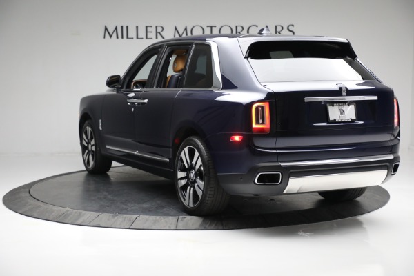 Used 2019 Rolls-Royce Cullinan for sale Sold at Bugatti of Greenwich in Greenwich CT 06830 7
