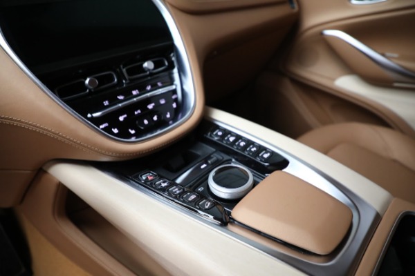 New 2022 Aston Martin DBX for sale $208,886 at Bugatti of Greenwich in Greenwich CT 06830 19