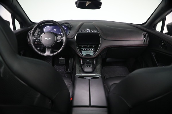 Used 2022 Aston Martin DBX for sale $115,900 at Bugatti of Greenwich in Greenwich CT 06830 20
